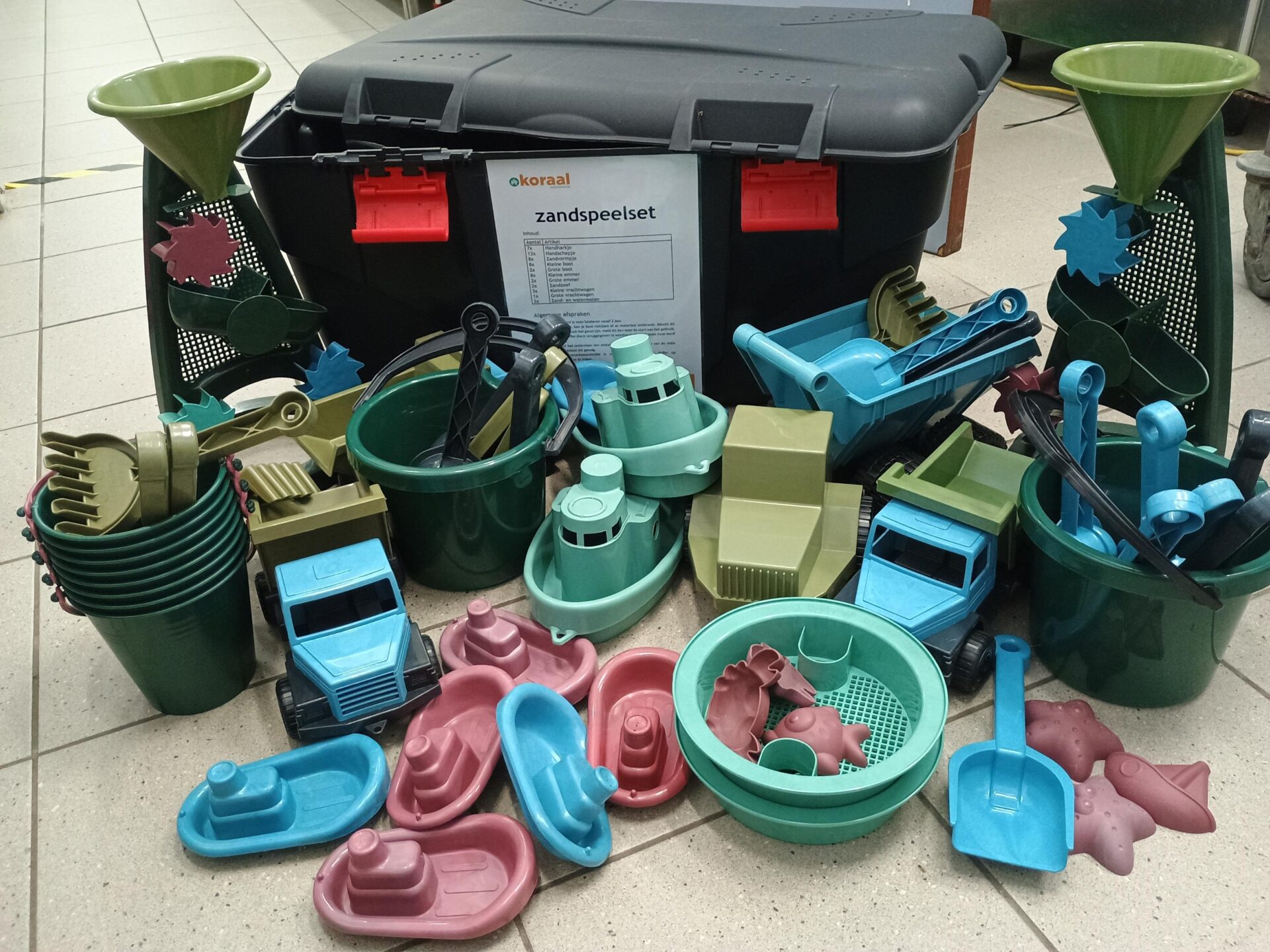 Inhoud van de activiteitenkoffers